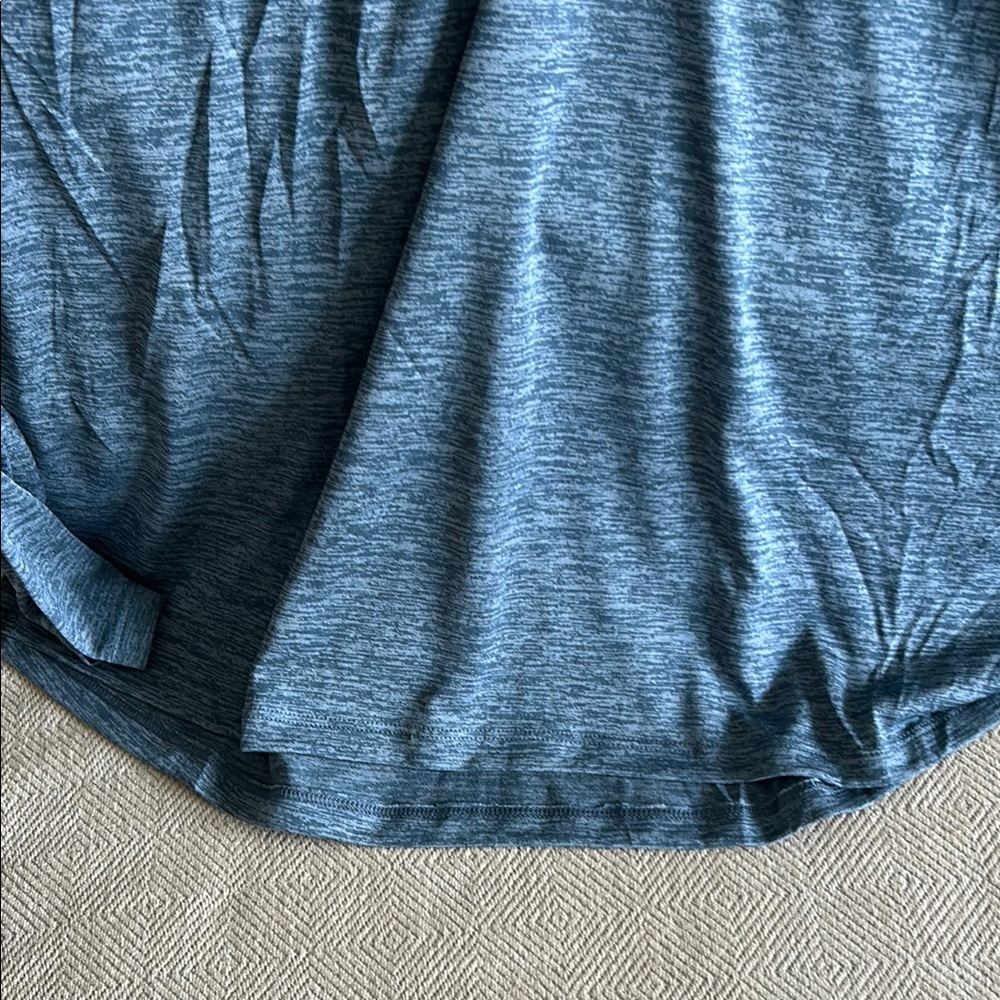 Under Armour Half-Zip Top - Picture 6 of 6